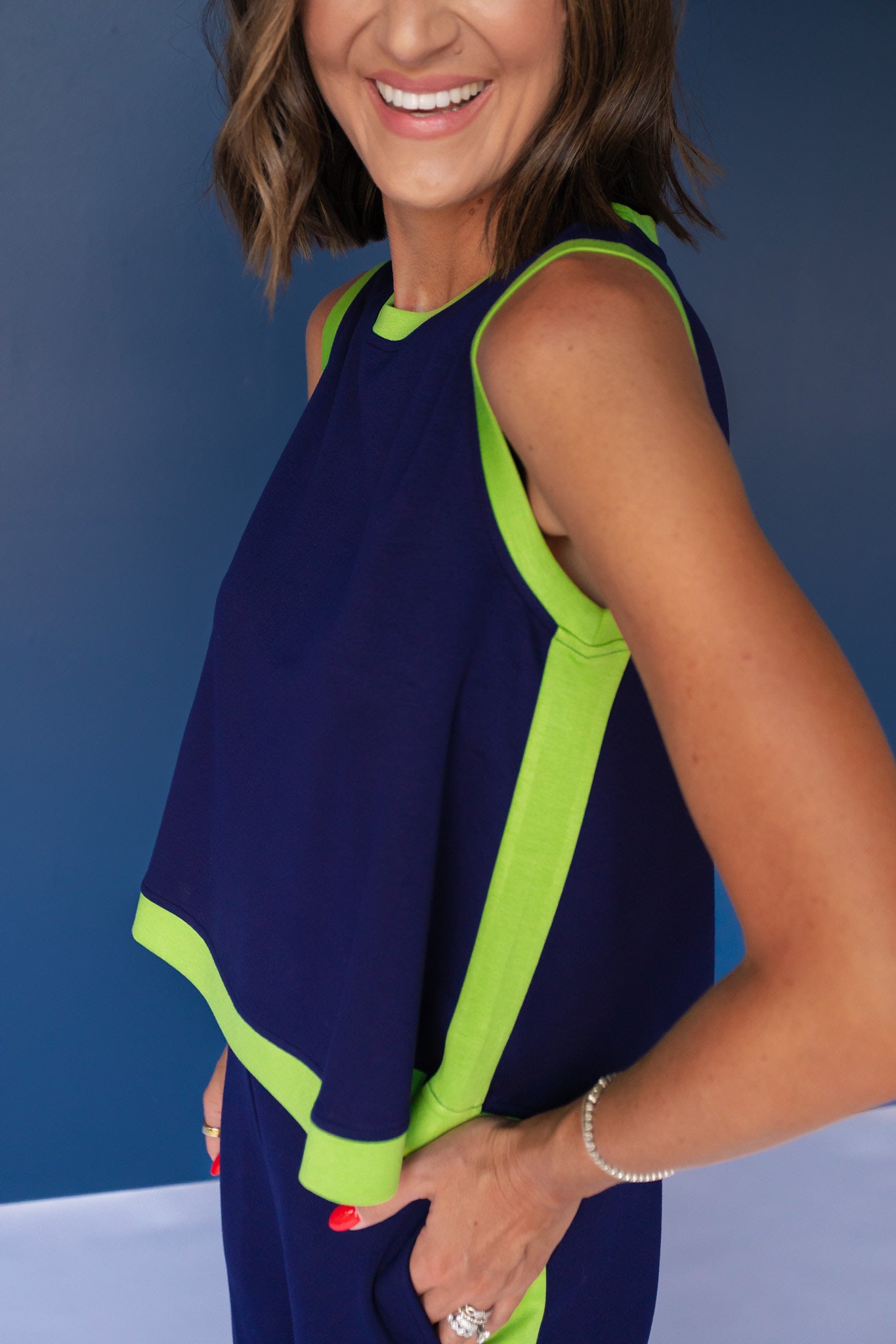 SSYS Colorblock Sleeveless Top with Crop Pants Air Set in Navy and Matcha