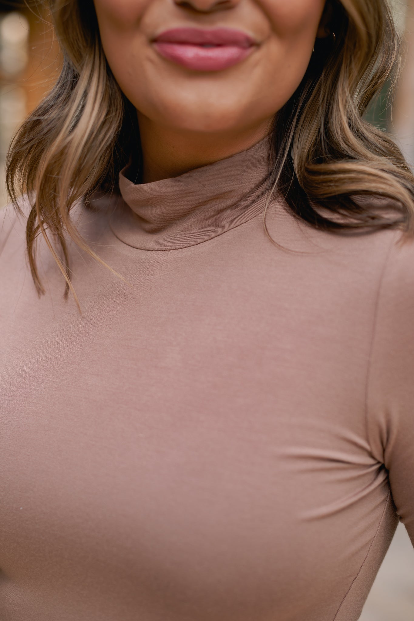 SSYS Signature Long Sleeve Turtleneck In Taupe