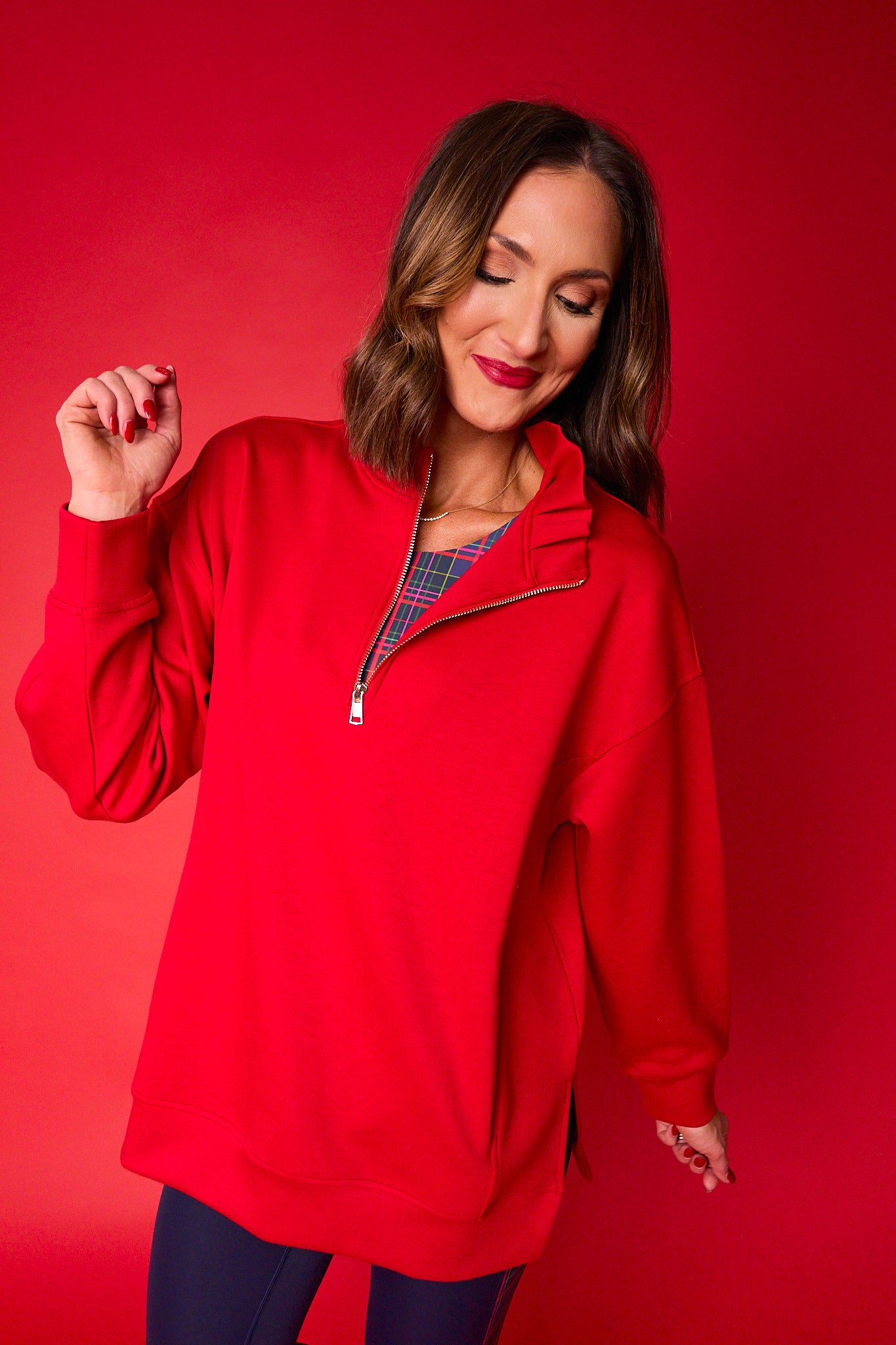SSYS Ruffle Collar Ainsley Air Pullover In Red
