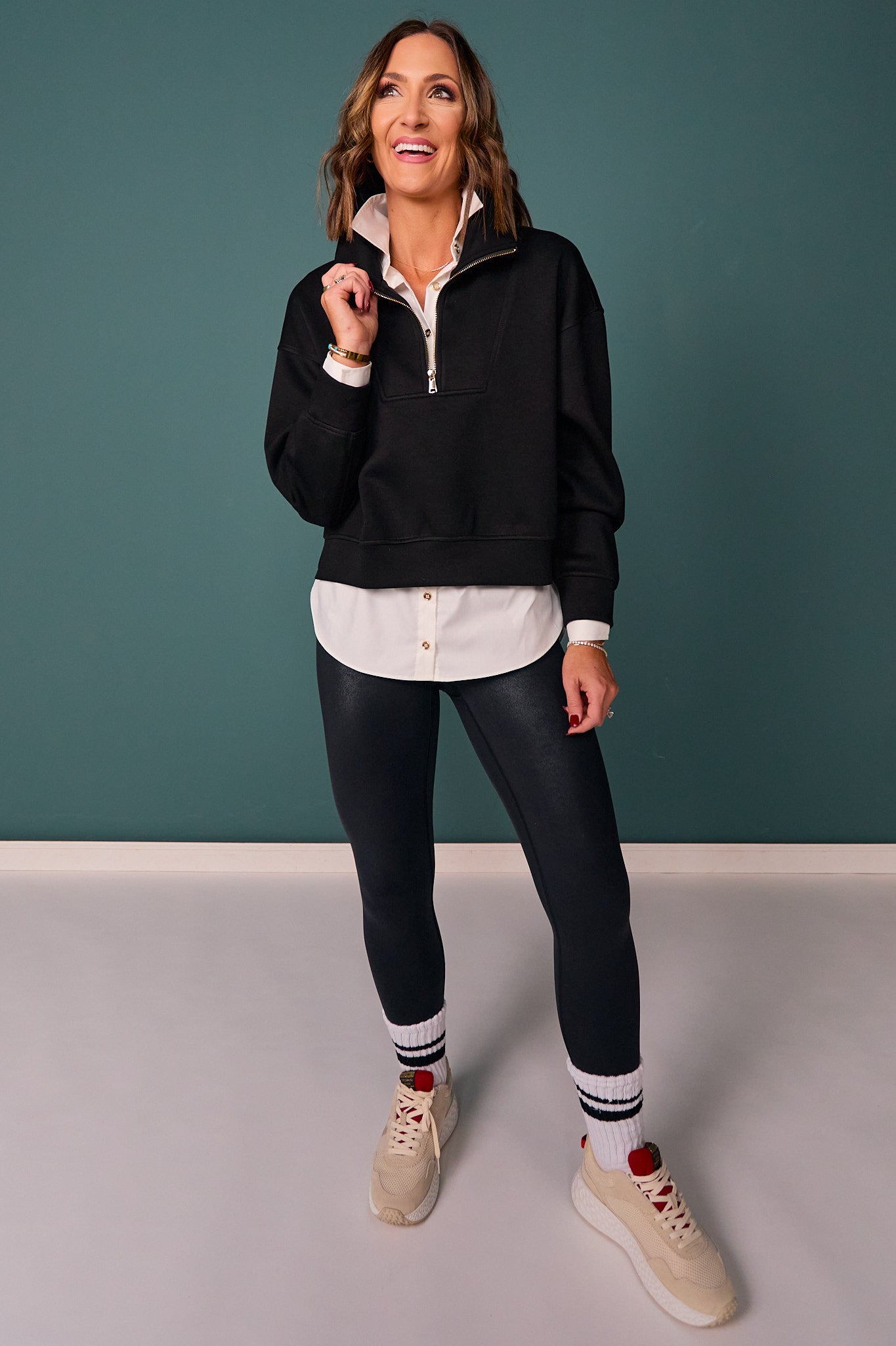 SSYS Ainsley Cropped Air Pullover In Black