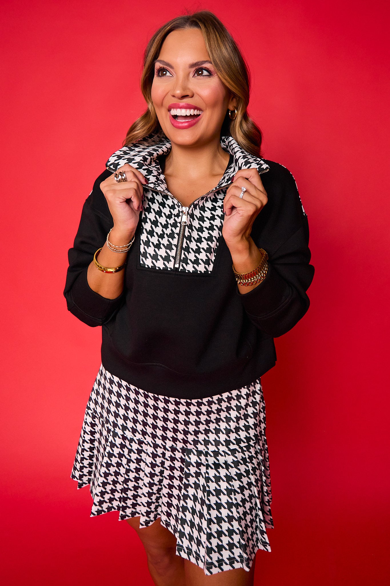SSYS Ainsley Cropped Houndstooth Inset Air Pullover In Black