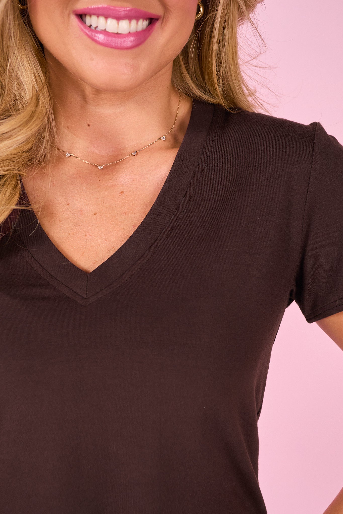 SSYS Signature V Neck Tee Shirt In Chocolate *FINAL SALE*