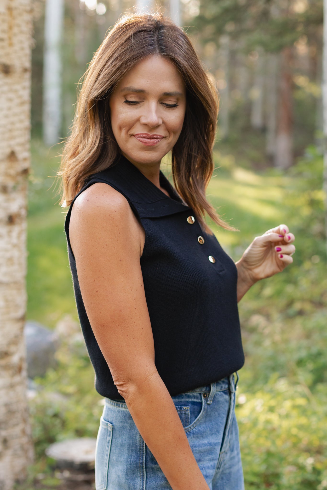 SSYS Thelma Button Turtleneck Sleeveless Sweater In Black