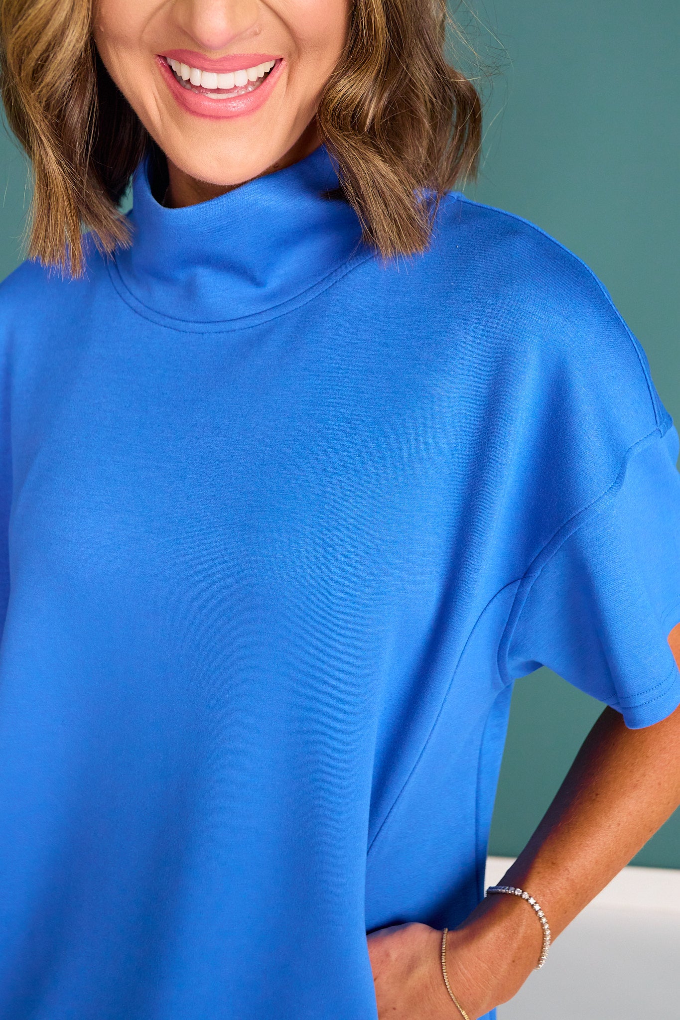 SSYS Gigi Air Mock Neck Short Sleeve Pullover In Cerulean
