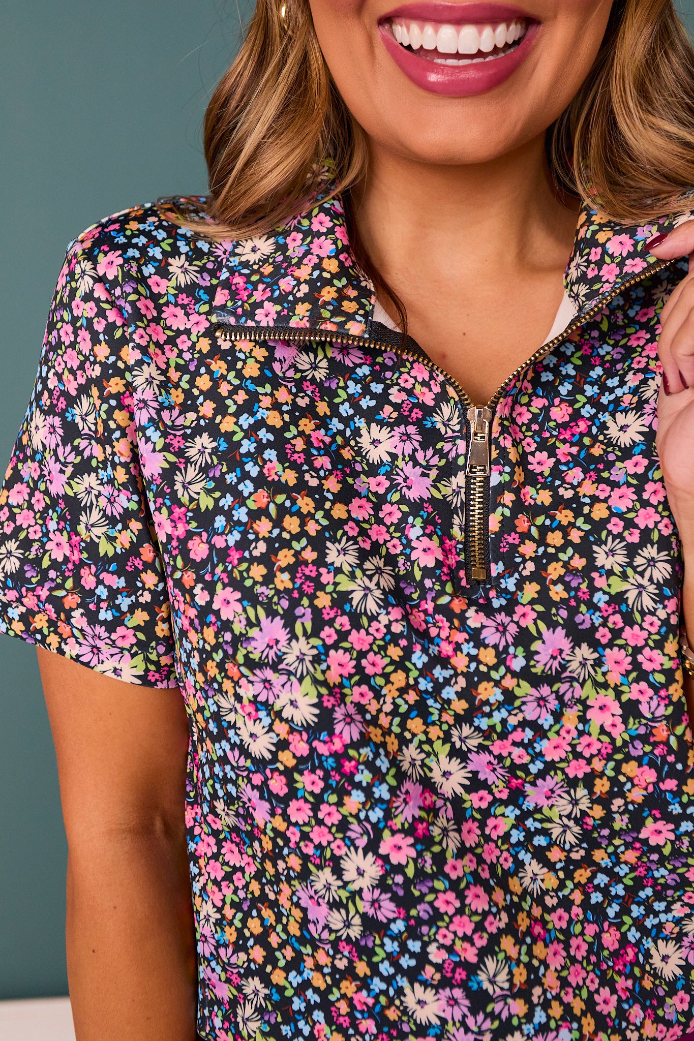 SSYS Scuba Short Sleeve Zip Up Top In Wildflower