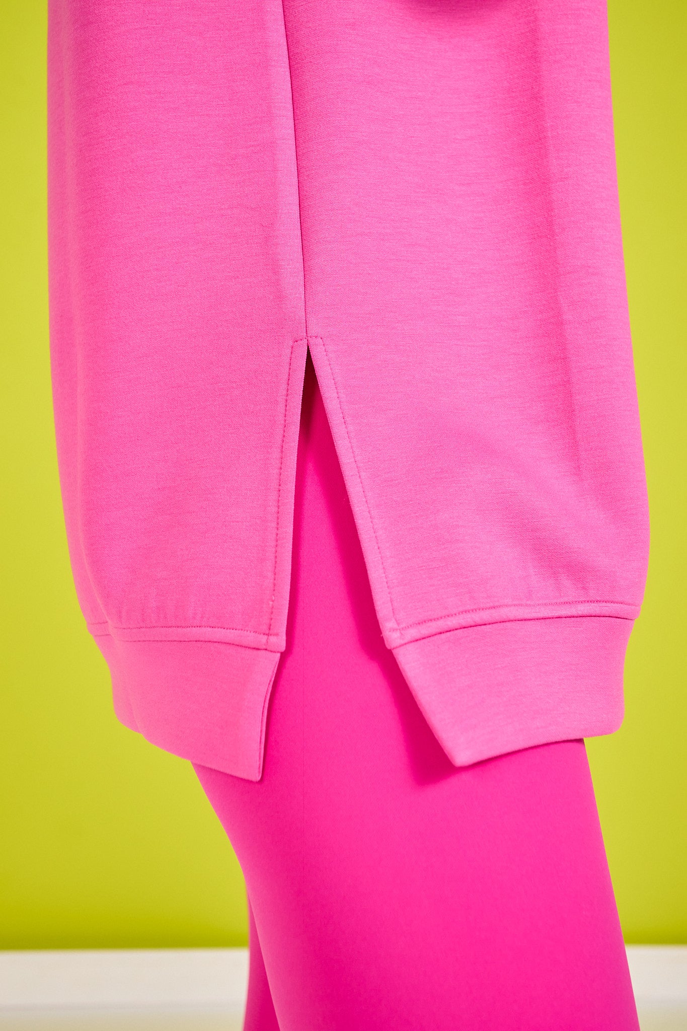 SSYS Lilly Air Sleeveless Sweatshirt In Pink