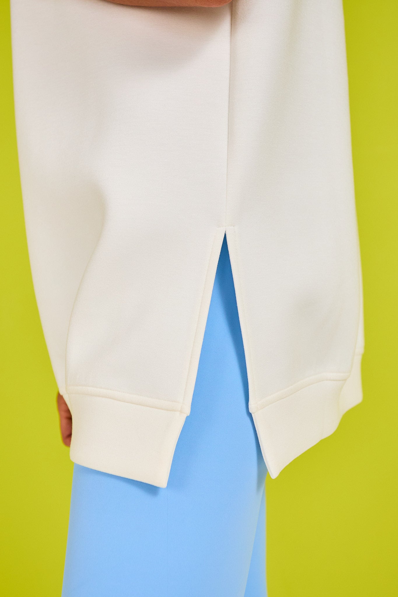 SSYS Lilly Air Sleeveless Sweatshirt In White