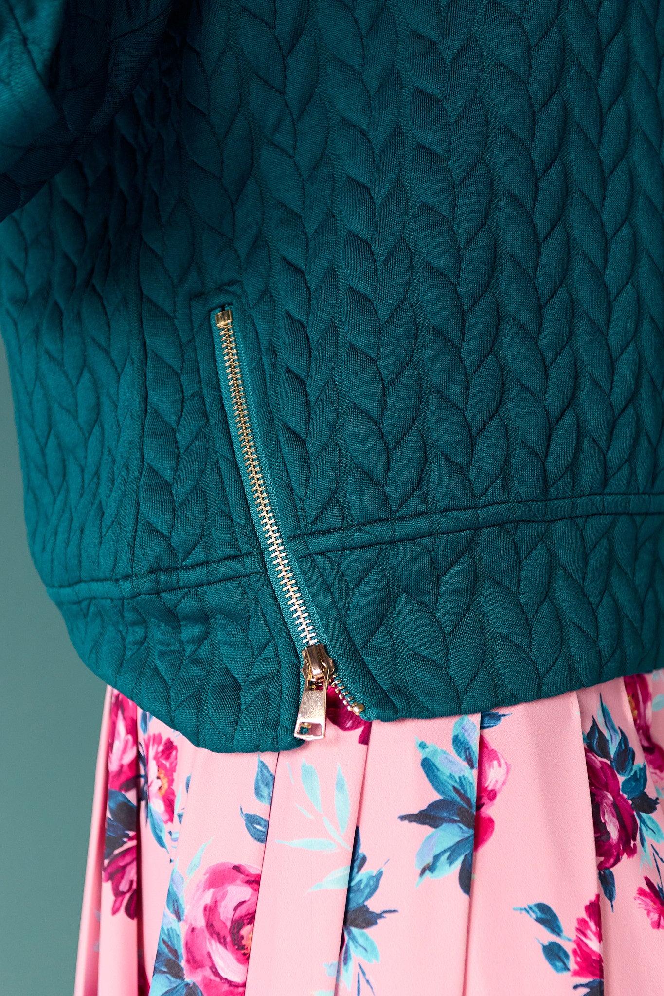 SSYS Ava Cable Quilted Pullover In Teal With Gold Zipper