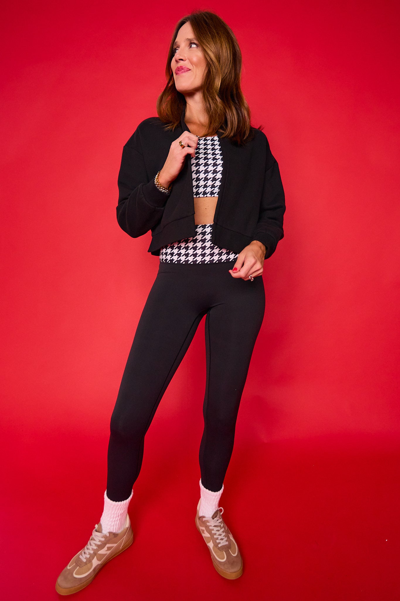 SSYS Signature Split Cropped Sweatshirt In Black