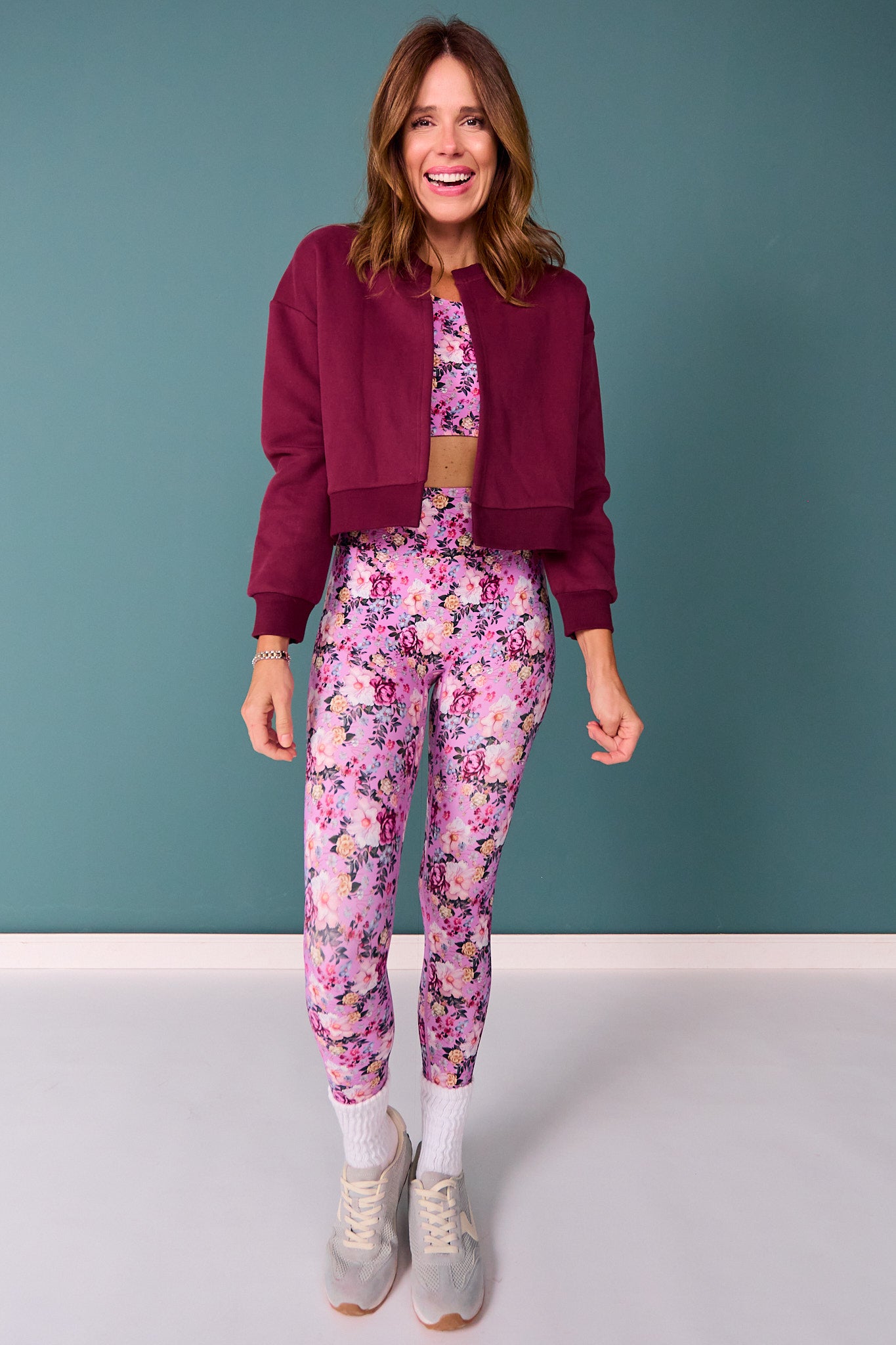 SSYS Signature Split Cropped Sweatshirt In Maroon
