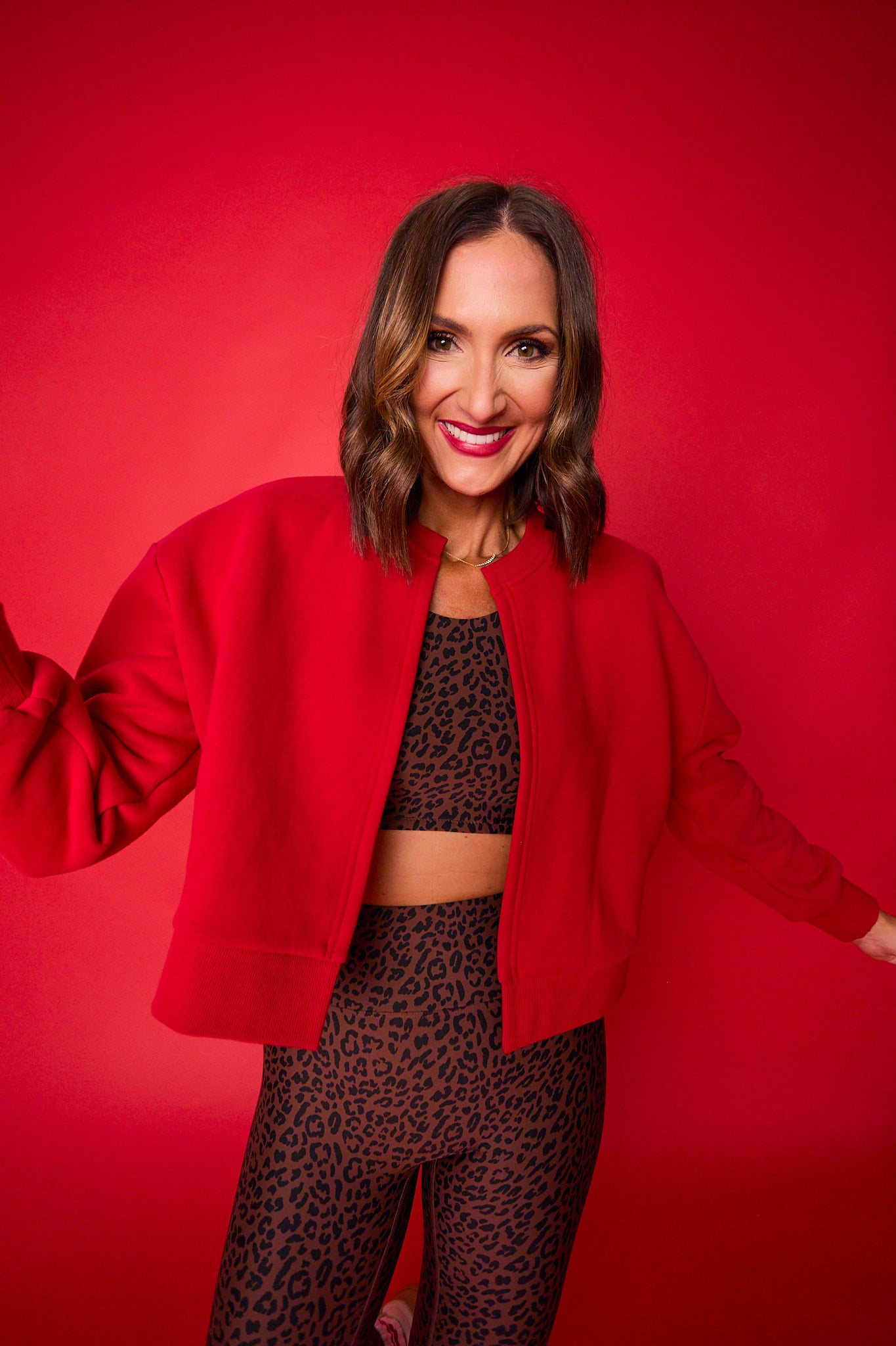 SSYS Signature Split Cropped Sweatshirt In Red