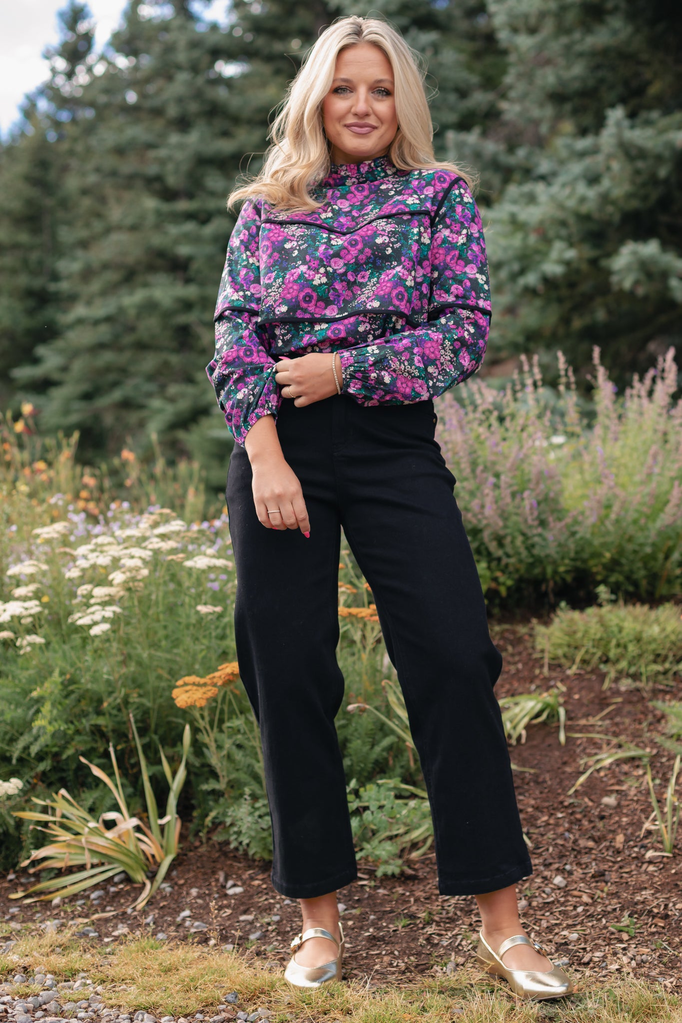 SSYS Marlow Ruffle Collar Blouse with Contrast Piping In Berry Floral