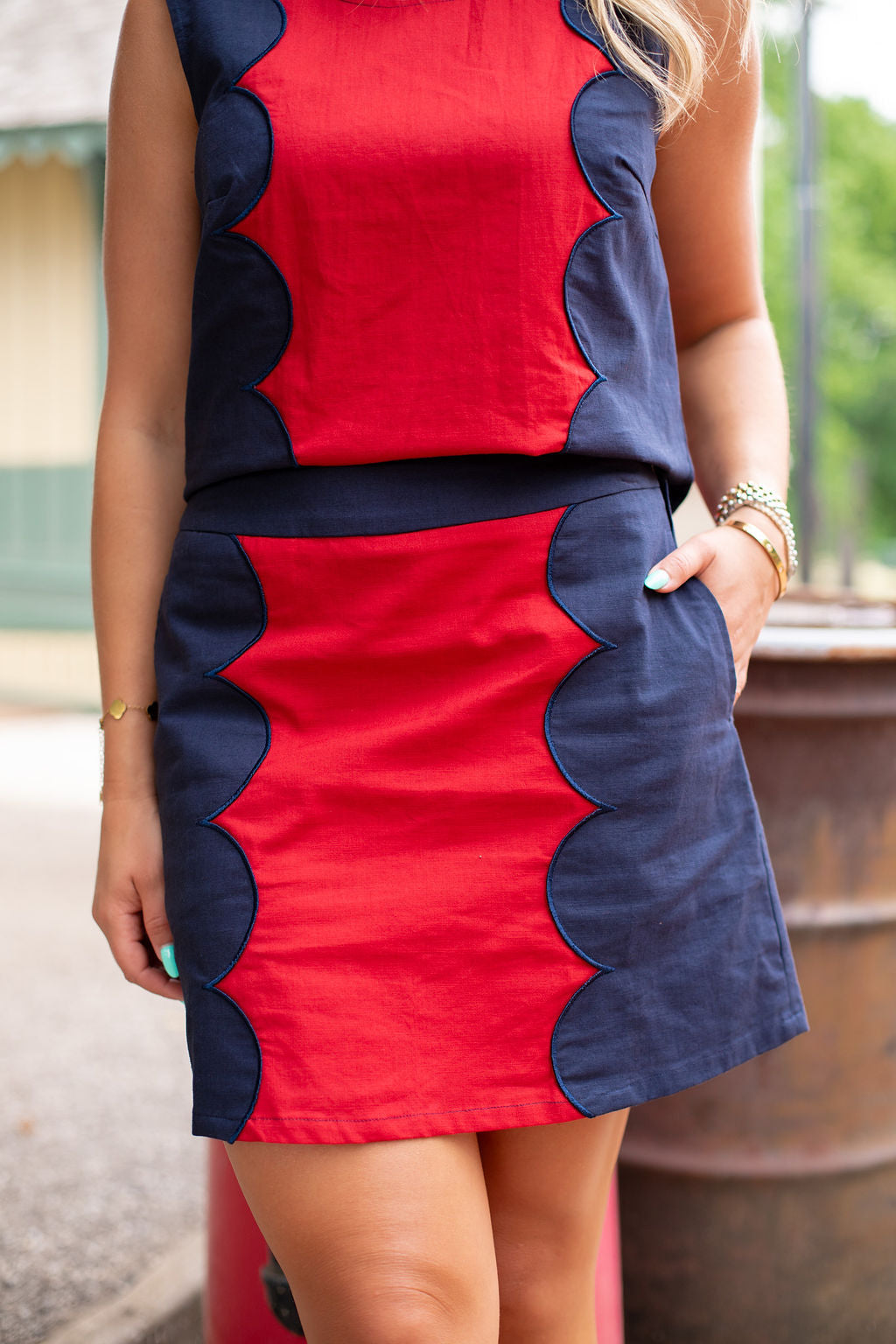 SSYS Fiona Scallop Colorblock Set In Navy and Red