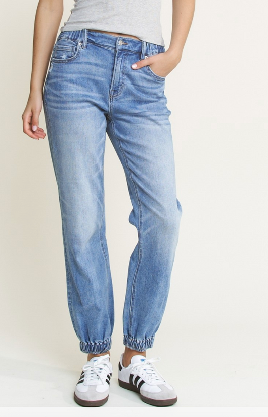 Mica Super High Rise Jogger Jeans