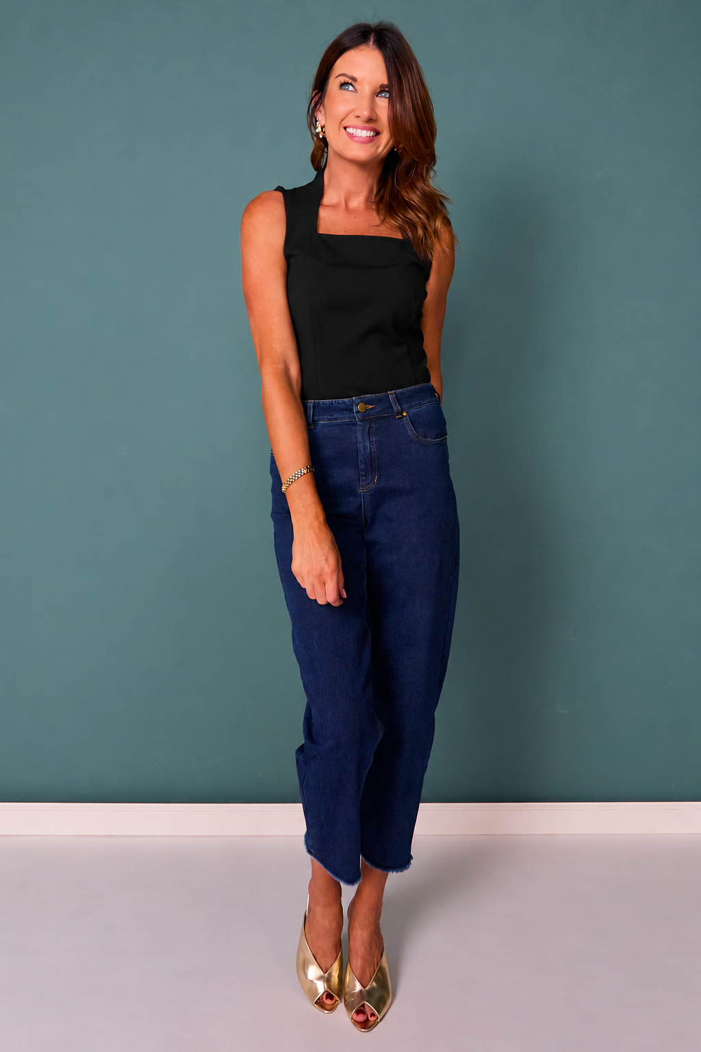 SSYS Star Top In Black