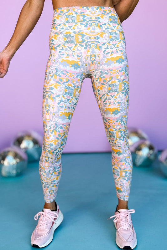 SSYS Pastel Retro Abstract Print High Waist Seamless Butter Leggings, high waist, matching set, gym look, seamless, must have, shop style your senses by mallory fitzsimmons