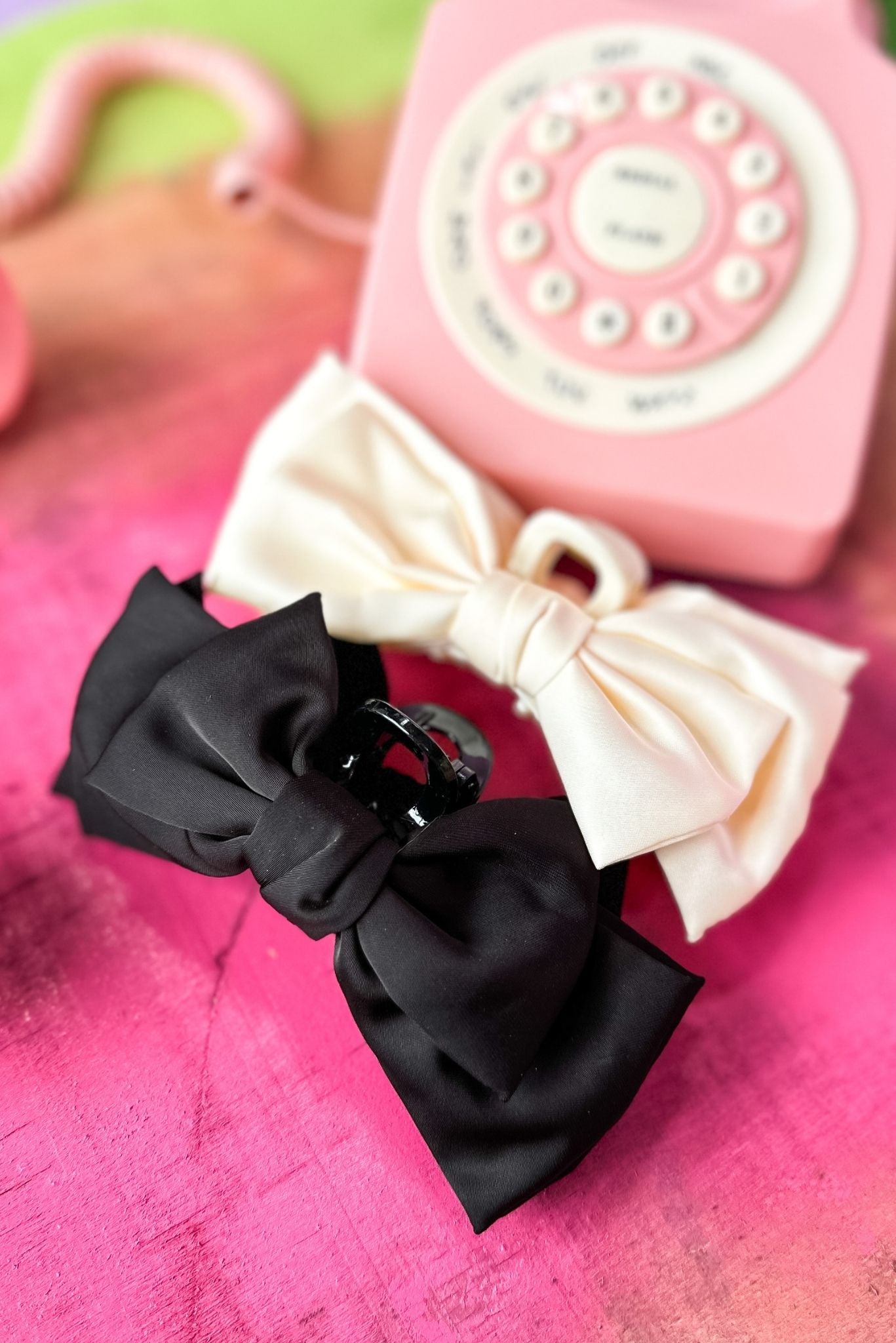 Black Bow Hair Claw Clip