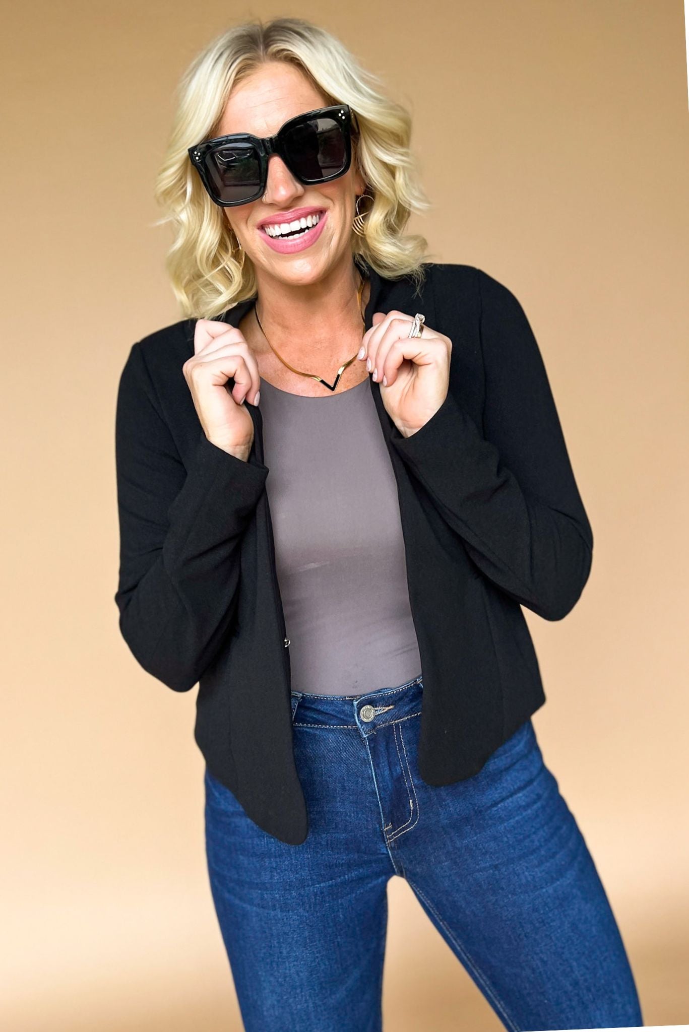 Black Woven Shawl Collar Blazer, light weight black blazer, work wear, mom style, business casual, shop style your senses by mallory fitzsimmons