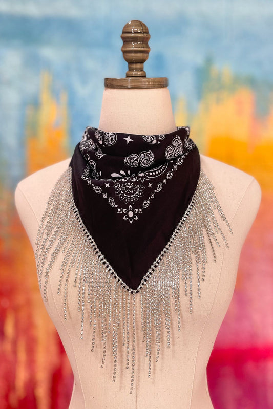 Black Rhinestone Fringe Bandana, must have accessory, fall transition piece, cowgirl vibes, concert ready, mom style, shop style your senses by mallory fitzsimmons