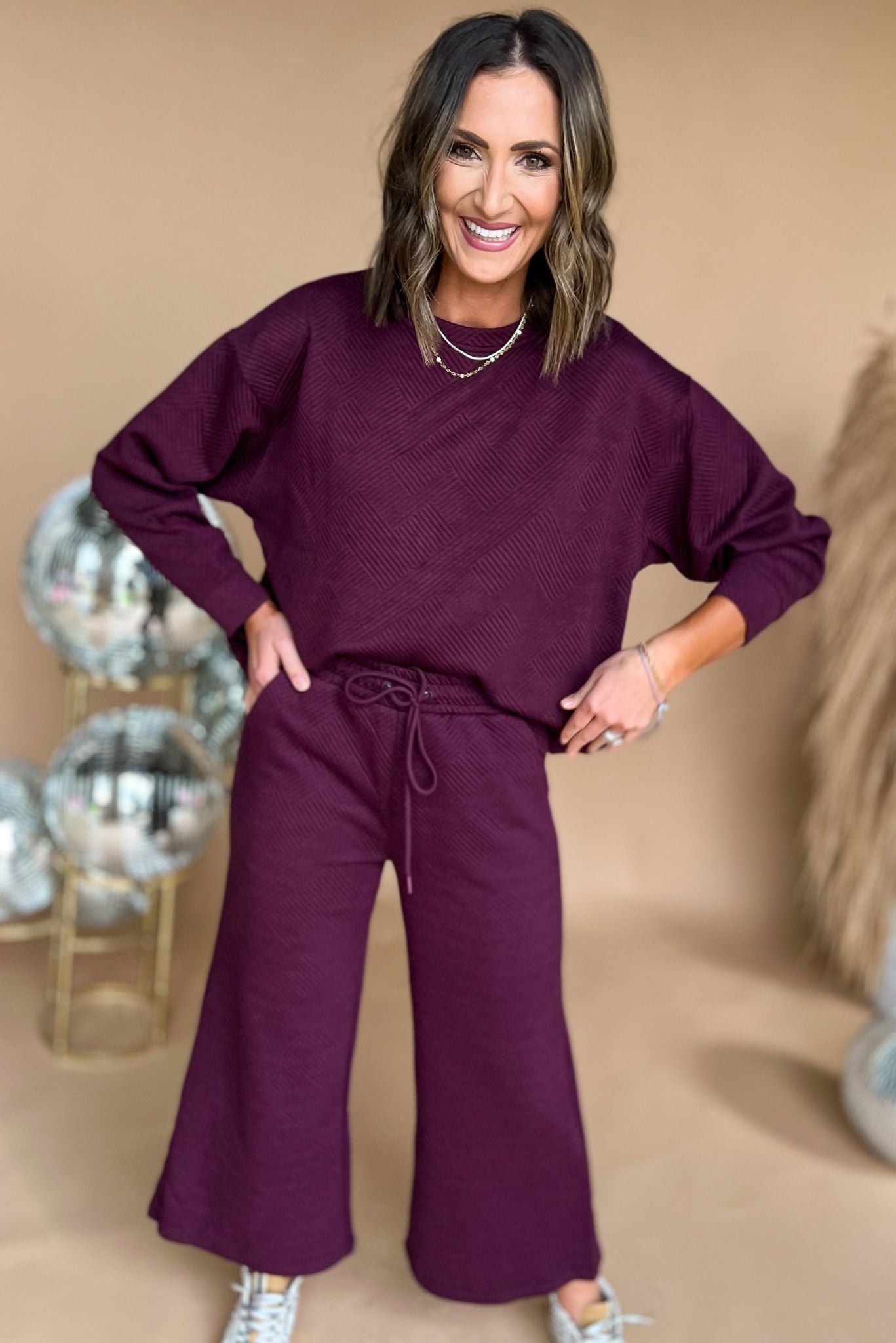 Burgundy Textured Crew Neck Wide Leg Pants Set, matching set, textured print, must have, mom style, travel look, shop style your senses by mallory fitzsimmons