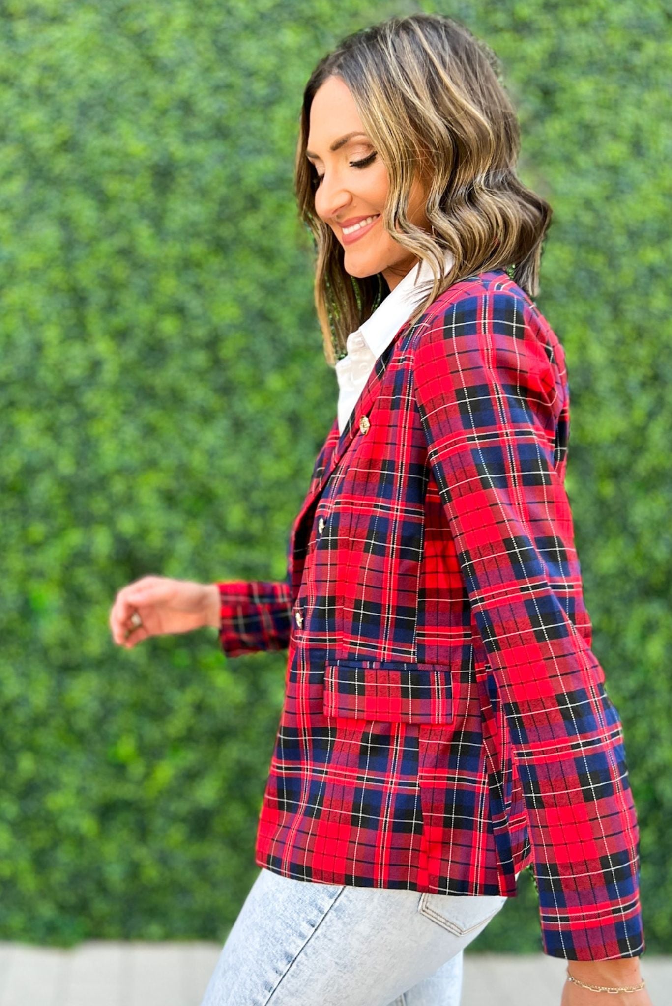 Red Navy Plaid Blazer, fall fashion, must have, statement piece, layered look, elevated look, shop style your senses by mallory fitzsimmons