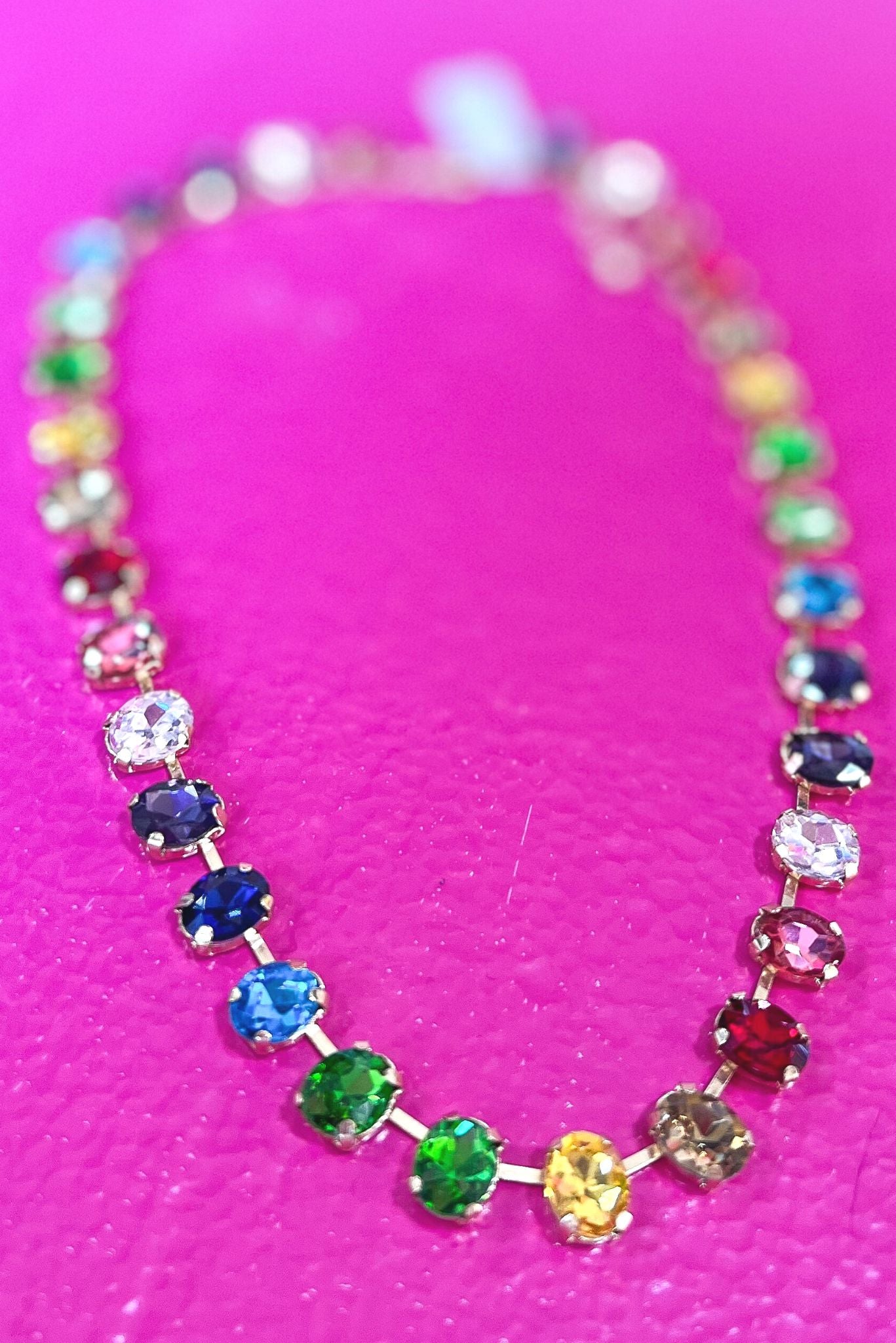 colorful Oval Rhinestone Link Necklace, fall fashion, must have, elevated look, mom style, beaded detail, shop style your senses by mallory fitzsimmons