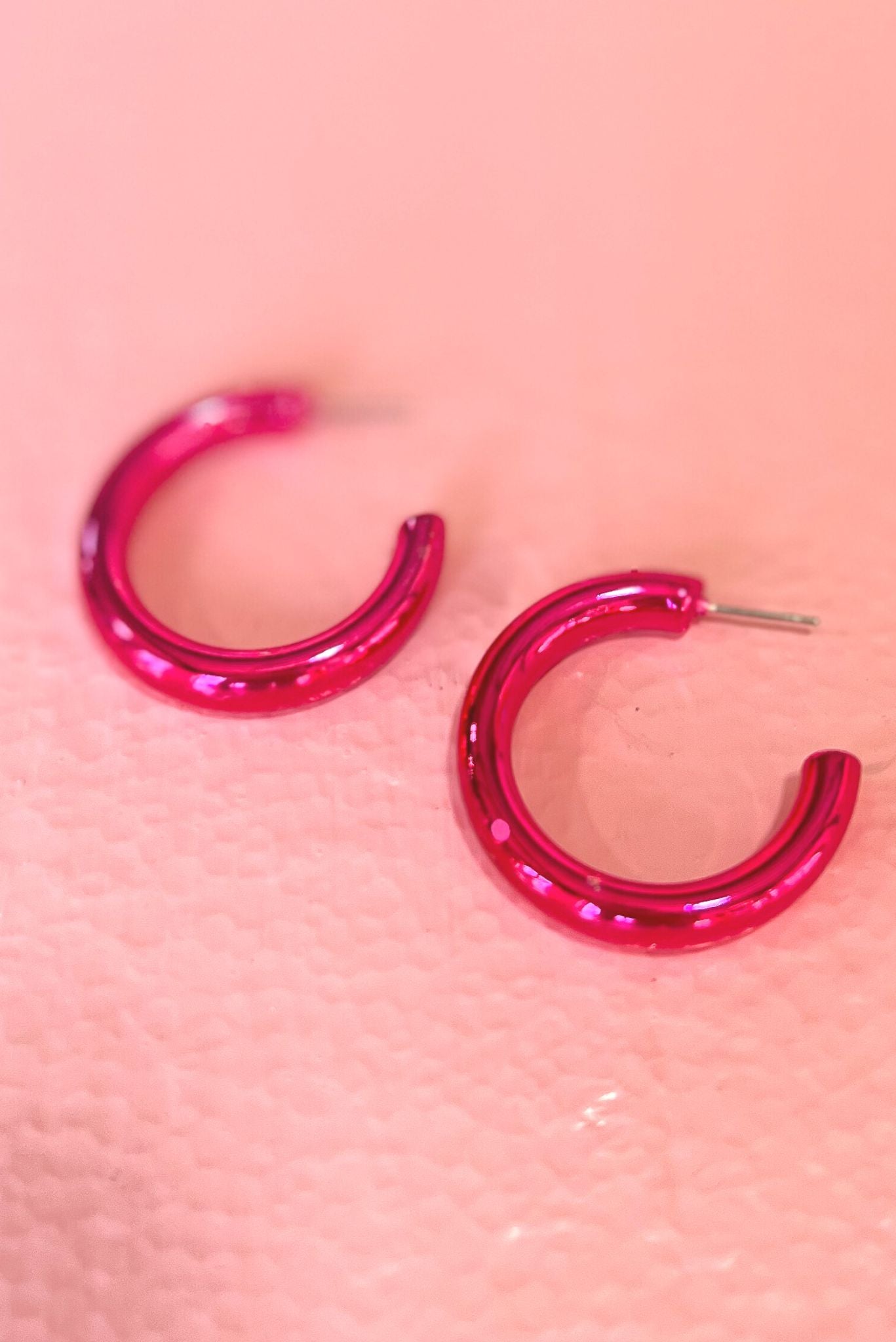 Shiny Fuchsia Thick Open Hoop EarringsEarrings, fall fashion, elevated look, hoop earrings, must have, mom style, date night, shop style your senses by mallory fitzsimmons