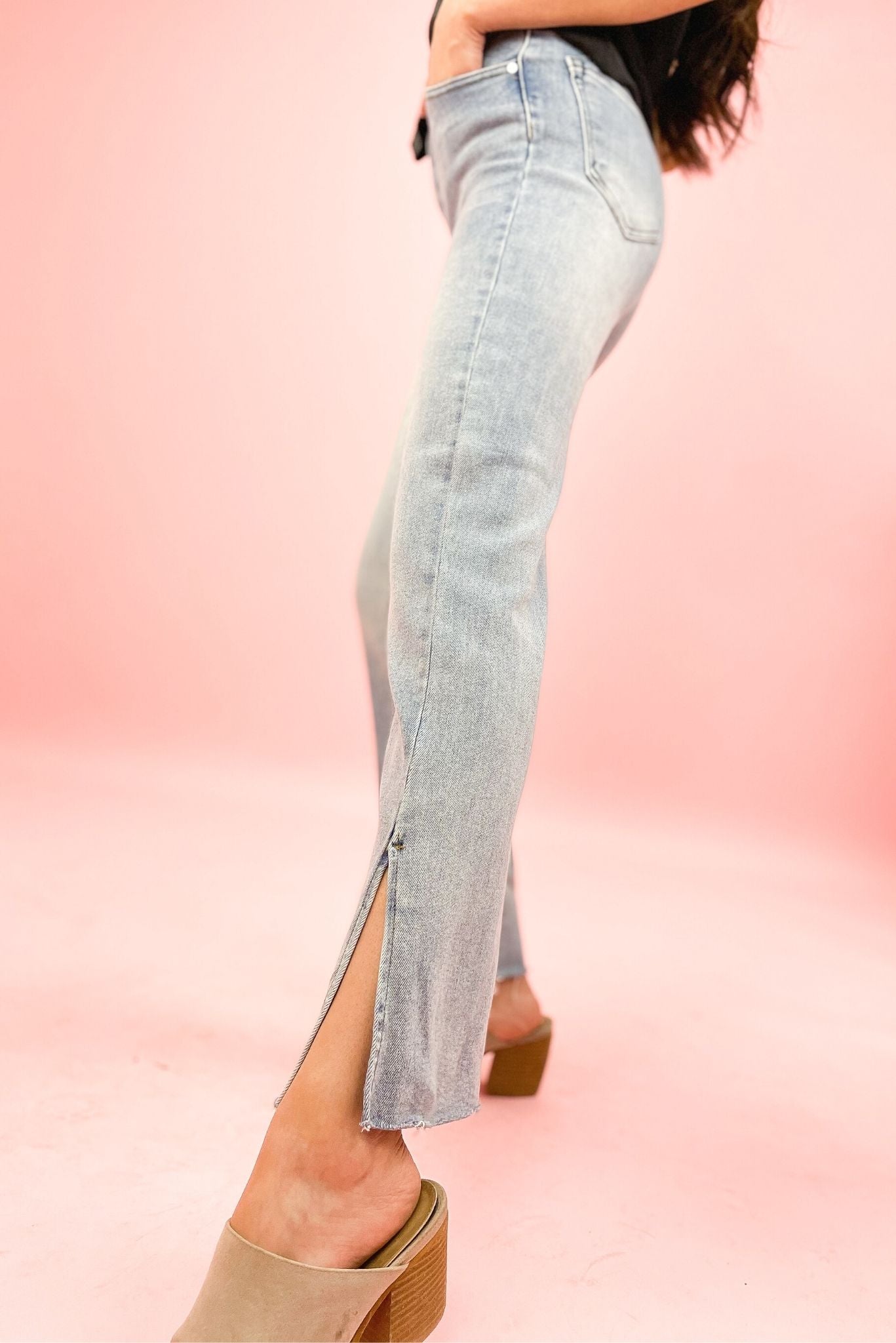  Light Wash Straight Leg Jeans, cropped, split hem, detailed, light wash, straight leg, shop style your sense by mallory fitzsimmons