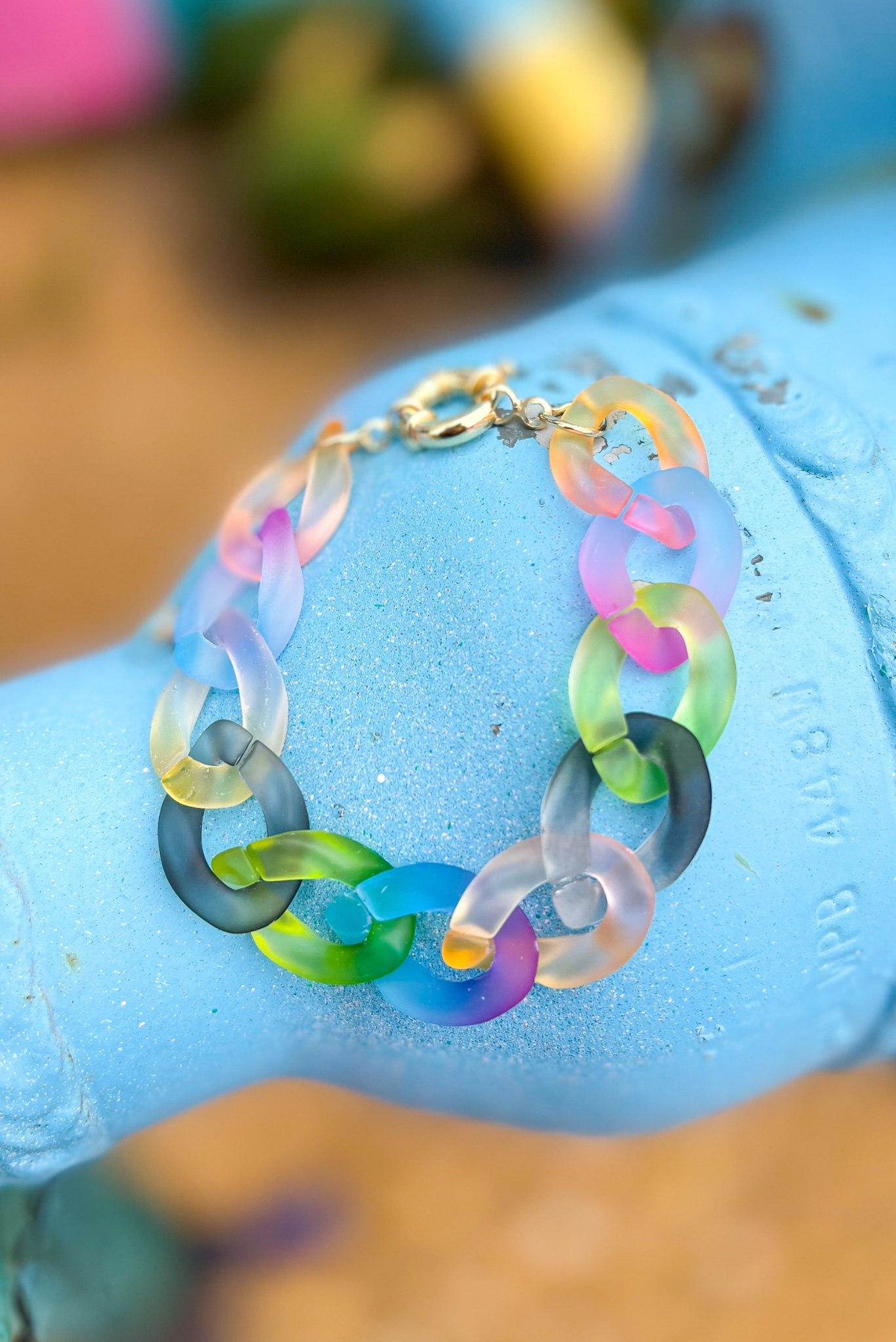 Multi Color Ombre Resin Chain Link Bracelet